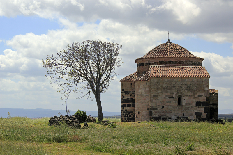 2016-04-25_125141 sardinien-2016.jpg - Kirchlein Santa Sabina